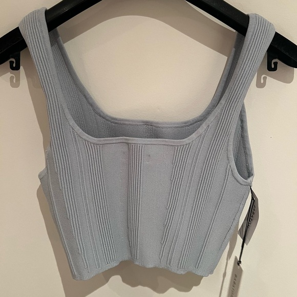 Aritzia Arjun cropped tank. - Picture 3 of 3